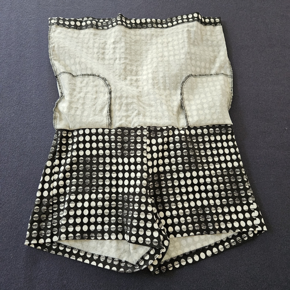 Skirts (2) with built in shorts - Picture 10 of 10